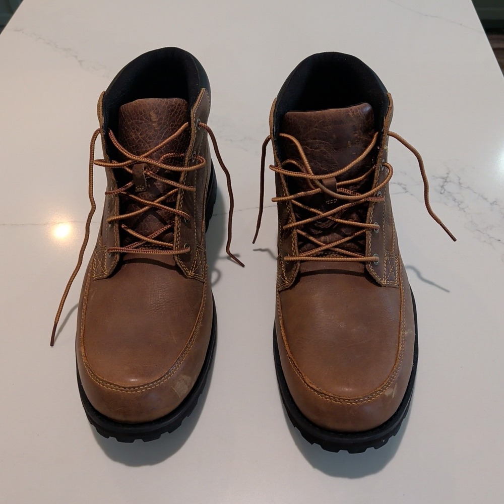 New Timberland Men's  Attleboro Mid Lace-Up Chukka  Boot Size 12